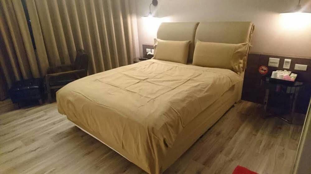 Open Room Hotel Tamsui Ngoại thất bức ảnh