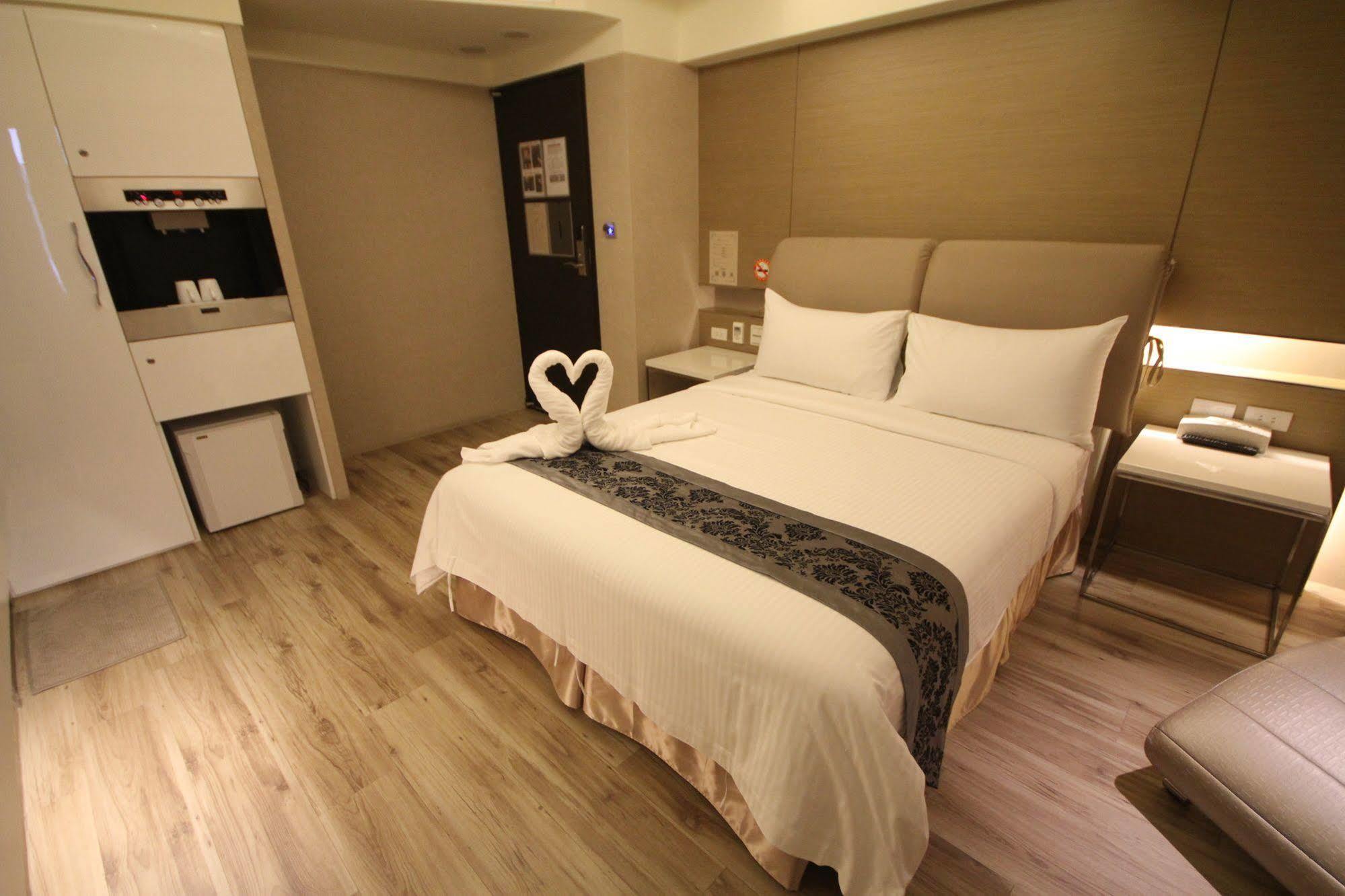 Open Room Hotel Tamsui Ngoại thất bức ảnh