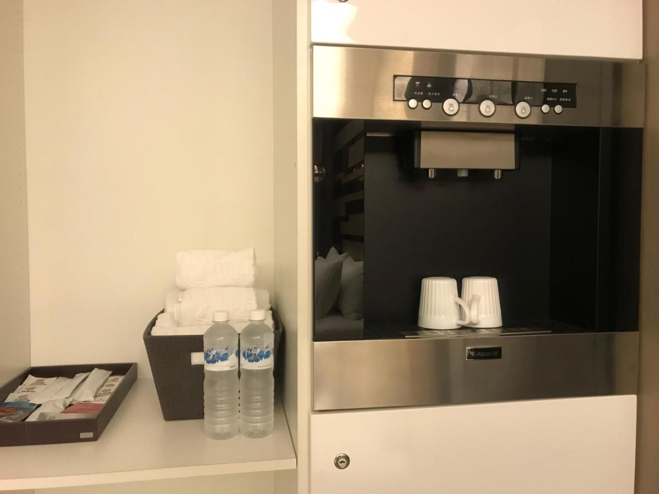 Open Room Hotel Tamsui Ngoại thất bức ảnh